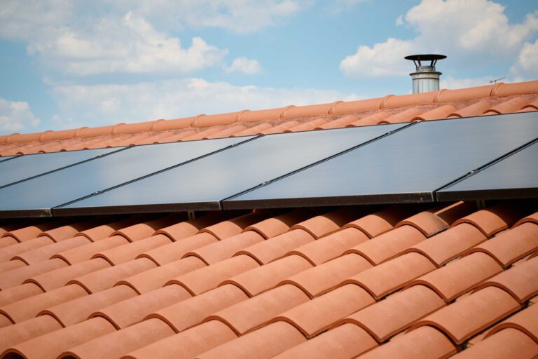 panneaux photovoltaïques sur toiture